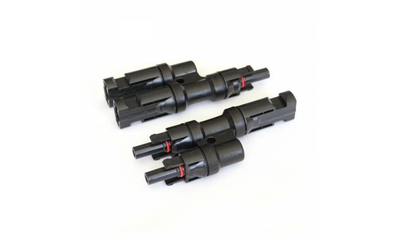 pair of mc4 t-branch cable connectors / plugs for solar panels and photovoltaic systems