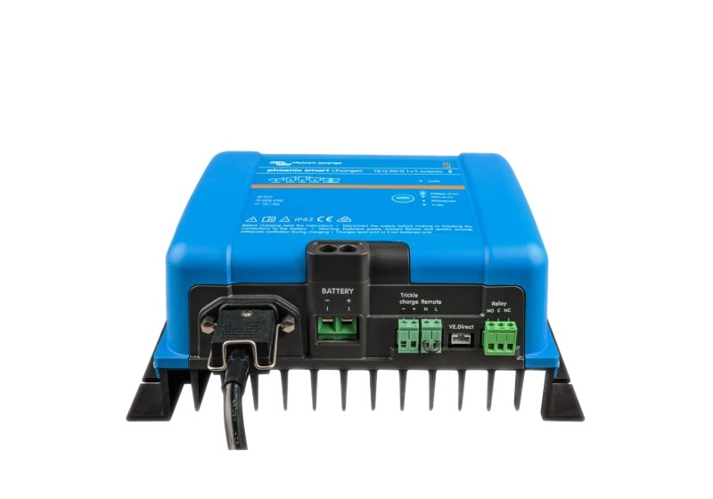 victron phoenix smart ip43 1+1 output 12v charger - 30a