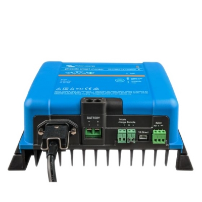 victron phoenix smart ip43 1+1 output 12v charger - 30a